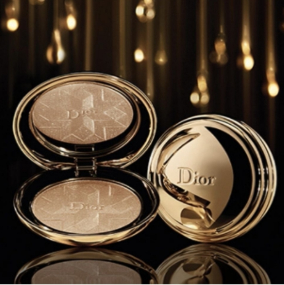 Dior Diorific Golden Shock Illuminating Pressed Powder